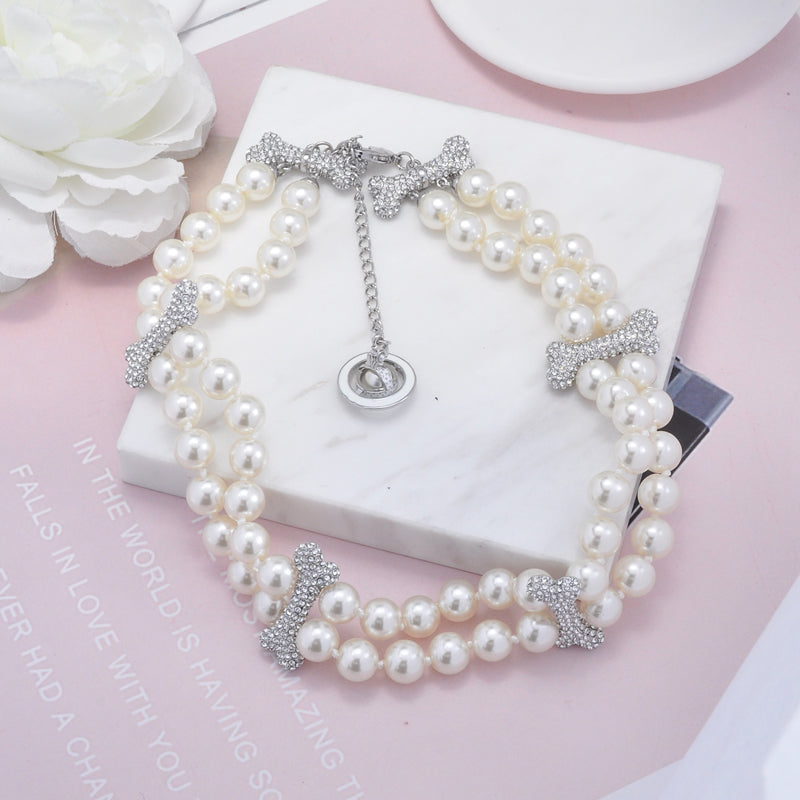Vivienne Westwood pearl bones necklace