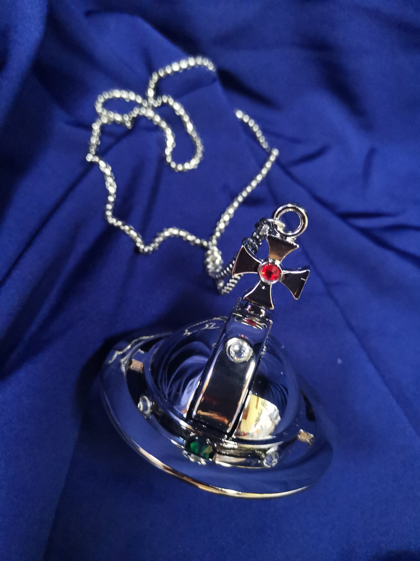 vivienne westwood saturn orb jewels nana osaki