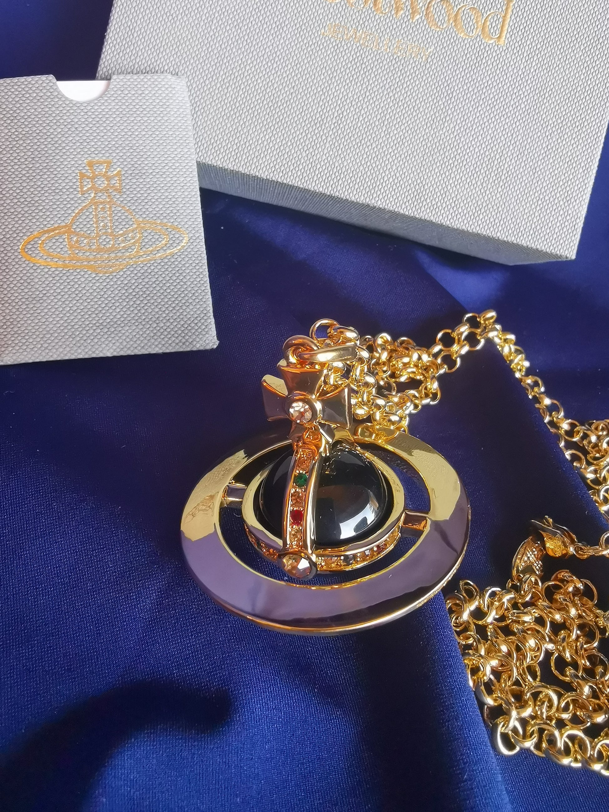 vivienne westwood saturn orb jewels nana osaki