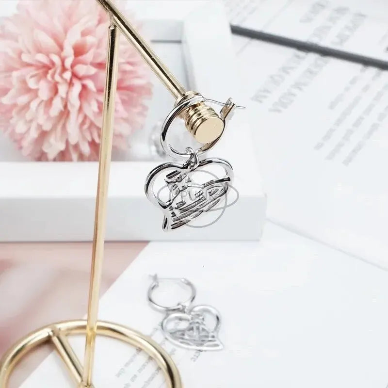 Vivienne Hollow Line Heart Uranus Earrings Simple Elegant Style Women's Fashion Hoops Easy To Wear Remove Split Ring Design
