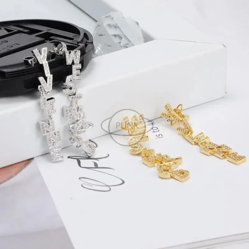 Vivienne Westwood  Full Drill Baked Paint Asymmetric Letter Hoop Earrings Nana Punk Alien Element Fashionable Jewelry For Women