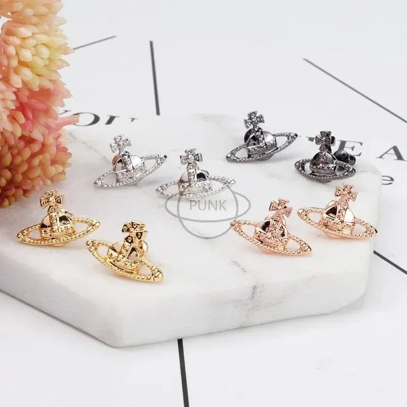 Vivienne Westwood Titanium Black Free Small Planet Stud Earrings Punk Nana Style For Ins Trendy Fashion Jewelry